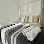 20 Mts Plage, Pl Méditerranée, Vue Parking Appartement *
