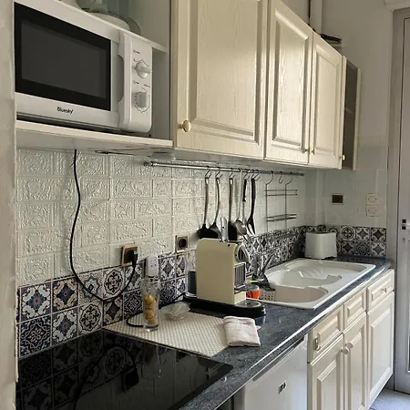 20 Mts Plage, Pl Mediterranee, Vue Parking * Canet-en-Roussillon