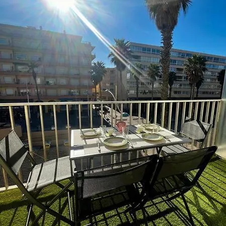 20 Mts Plage, Pl Mediterranee, Vue Parking Canet-en-Roussillon