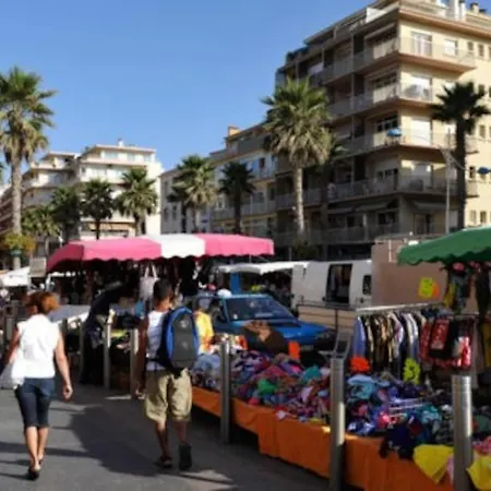 20 Mts Plage, Pl Mediterranee, Vue Parking Canet-en-Roussillon