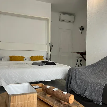 20 Mts Plage, Pl Mediterranee, Vue Parking * 卡内