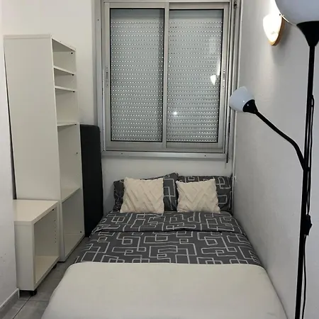 20 Mts Plage, Pl Mediterranee, Vue Parking Apartment