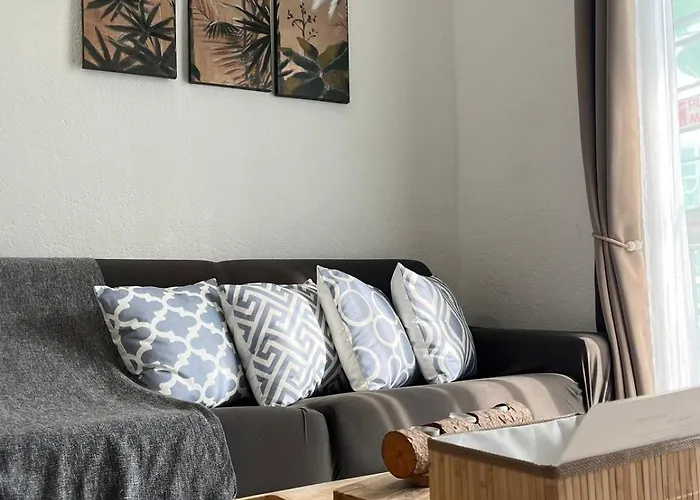 20 Mts Plage, Pl Mediterranee, Vue Parking * Canet-en-Roussillon